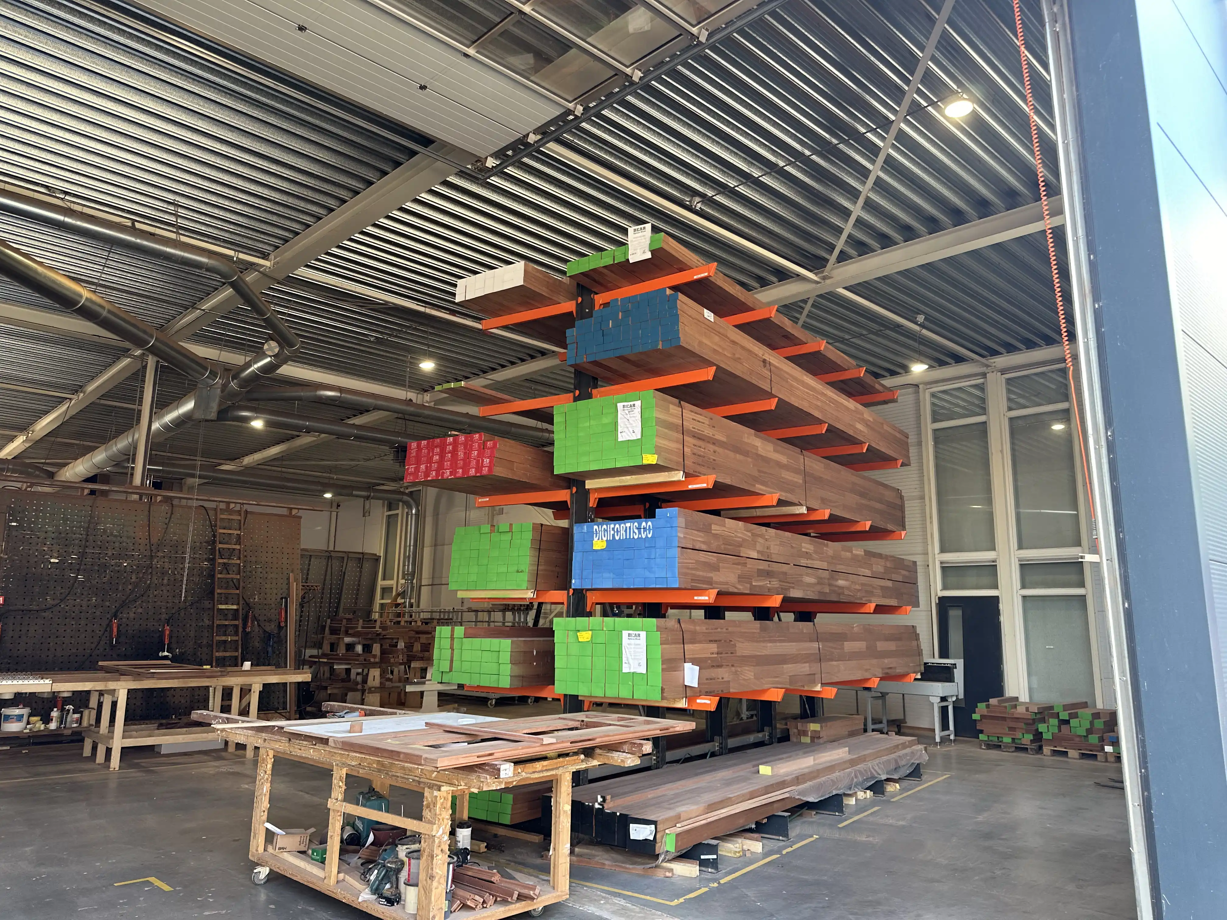 Waarom kiezen voor houten kozijnen in plaats van kunststof?